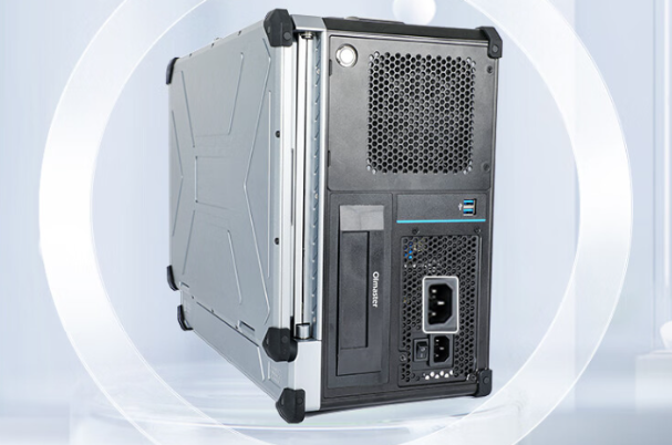 三屏加固便携机.png 三屏加固便携机.png