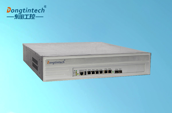 熊猫机架式工控机.png 熊猫机架式工控机.png