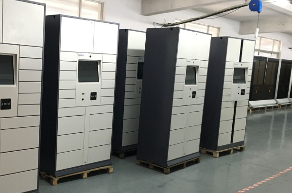 自助快递柜工业平板.png 自助快递柜工业平板.png