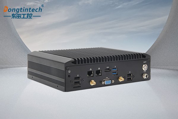 熊猫嵌入式工控机.jpg