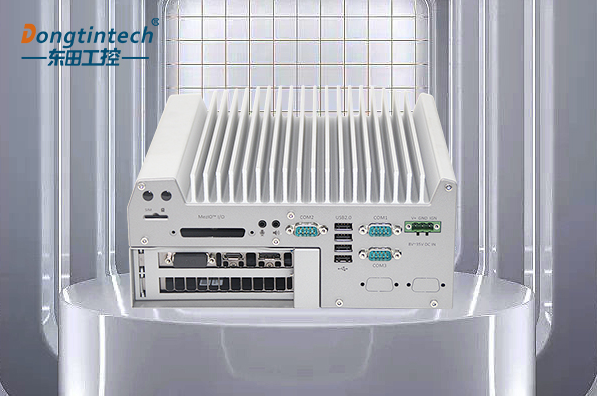 熊猫嵌入式无风扇工控机.png 熊猫嵌入式无风扇工控机.png