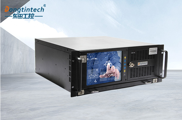 熊猫4U工控一体机.png 熊猫4U工控一体机.png