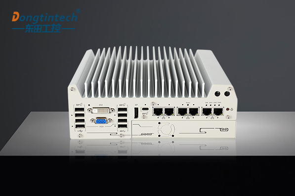 熊猫嵌入式工控机.png 熊猫嵌入式工控机.png