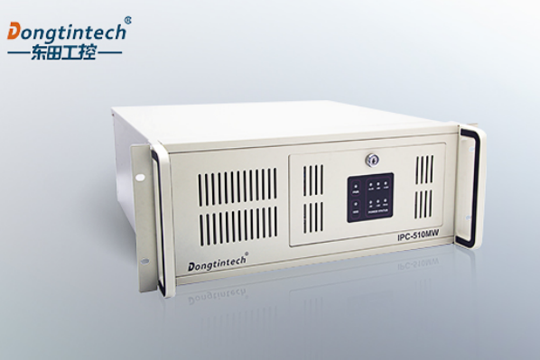 熊猫4U上架式工控机.png 熊猫4U上架式工控机.png