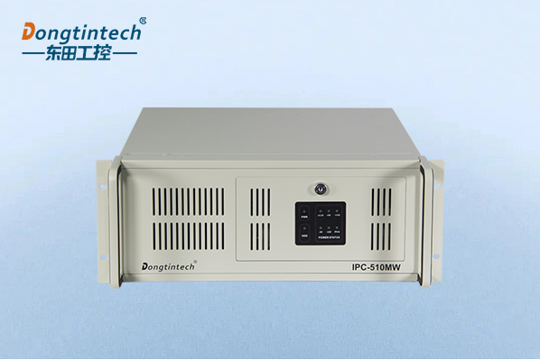 熊猫4U上架式工控机.png 熊猫4U上架式工控机.png