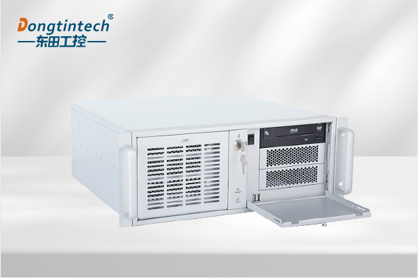 熊猫4U上架式工控机.png 熊猫4U上架式工控机.png